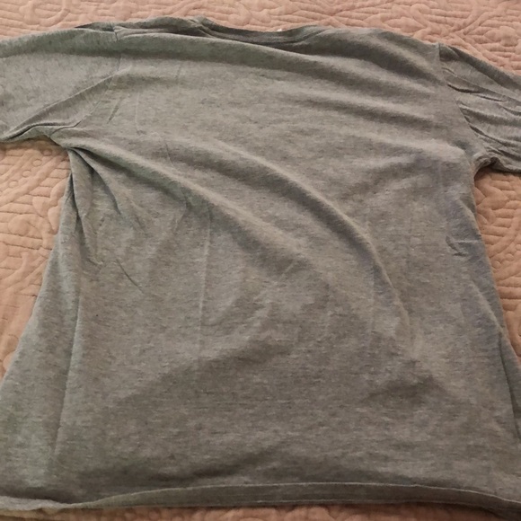 Heart tee shirt - Picture 4 of 5